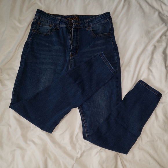 Rue21 Denim - Rue21 High Rise Jegging size 12R Demin jeans